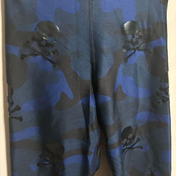 ultracor x Soul Cycle Python Skull Camo Leggings Blue- Size Small - Picture 5 of 9